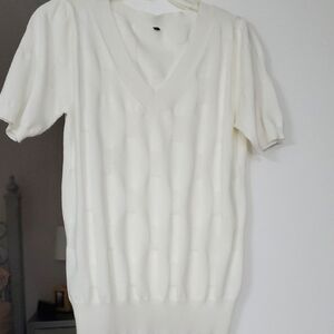 White V-Neck Short Sleeve Sweater